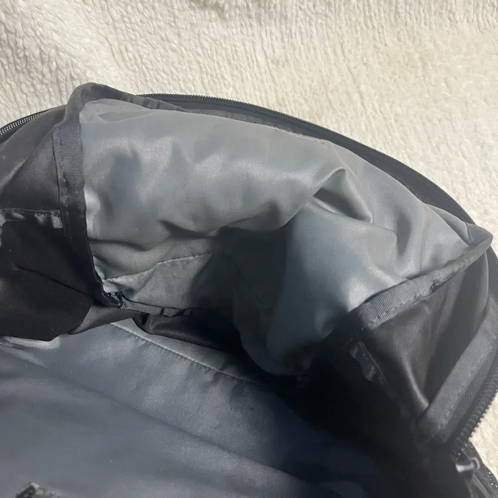 The North Face Unisex Black Vault Backpack